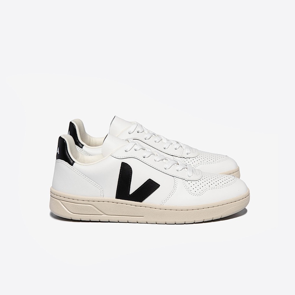 VEJA White and Black Sneakers